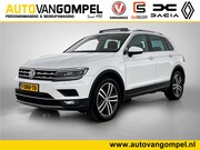 Volkswagen Tiguan - 2.0 TSI 4Motion Highline Business R | PANORAMA | HEAD UP | A