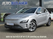 Hyundai Kona - EV Premium 64 kWh | 3 fase | Warmtepomp | DEC-2022 1e eigen