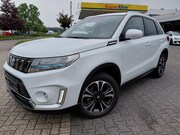 Suzuki Vitara - 1.5 HYBRID STYLE A/T PANO CARPLAY 360 CAMERA ADD. CRUISE