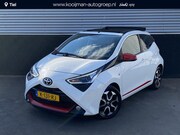 Toyota Aygo - 1.0 VVT-i x-joy cabrio auto met rode accenten en een Cabriod