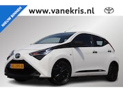Toyota Aygo - 1.0 VVT-i x-fun, Airco, Bluetooth, Zwarte accenten