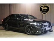 BMW 5-serie - 530e M Sport Edition |Iconic Glow|Black edition|Stoel verwar
