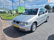 Volkswagen Polo - 1.6 / AUTOMAAT / EERSTE EIGENAAR / APK jan 2027