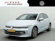 Volkswagen Golf - 1.5 eHybrid Style Edition 204pk DSG | LED | Navigatie | Clim