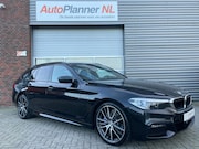 BMW 5-serie - Touring 530i M Sport! Camera! Navi! Sfeerver.