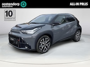 Toyota Aygo X - Hybrid 115 GR Sport | Storm grey met zwart dak | Nieuw uit v