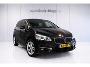BMW 2-serie - 218i LuxuryLine*Head-Up*Automaat*PDC*LED*NaviPro