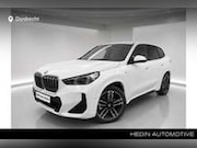 BMW iX1 - xDrive30 67 kWh | M-Sport | SOH 97, 5% | Stoel/- st