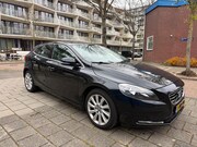 Volvo V40 - 1.6 D2 Summum Leder Cruise Black Edition