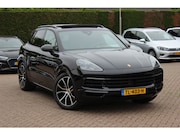 Porsche Cayenne - 3.0 E-Hybrid / Panoramadak / Camera / Softclose / Keyless /
