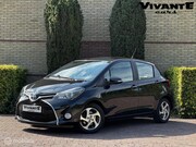 Toyota Yaris - 1.5 Hybrid Trend Bi-Tone Camera*Cruise*Navi*Clima