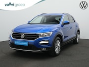 Volkswagen T-Roc - 1.0 TSI 110 pk Style | Trekhaak | Adaptive Cruise | Navigati