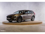 Volvo V60 Cross Country - 2.0 T5 Nordic+ | Afn.Trekhaak | Panorama dak | Cruise contro