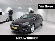 Opel Astra - 1.4 Turbo Cosmo Cruise Control | Dodehoek Detectie | Electro