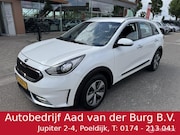 Kia Niro - 1.6 GDi Hybrid DynamicLine Trekhaak , Navigatie , Achteruit