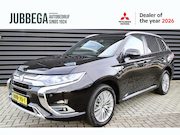 Mitsubishi Outlander - 2.4 PHEV Instyle Leder, E.achterklep, Trekhaak, dealer o.h.