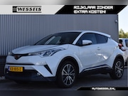 Toyota C-HR - 1.2 First Edition Adaptive cruise, Camera, Stoelverwarming,