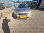 Peugeot 2008 - 1.2 . clima Navi Bj 2014