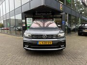 Volkswagen Tiguan - 1.5 TSI Highline Business R-Line