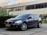 Volvo V40 Cross Country - 1.5 T3 Polar+ Luxury |AUTOMAAT|PANO|STOELVERW.|TREKHAAK|CLIM