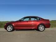 BMW 3-serie - 320i - lage km-stand