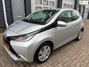 Toyota Aygo - 1.0 VVT-i x-play camera airco nieuwe a.p.k