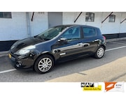 Renault Clio - 1.5 dCi Parisienne / CLIMA / NAVI