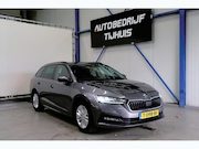 Skoda Octavia - Combi 1.0 e-TSI Ambition - N.A.P. Airco, Cruise, Navi, PDC,