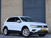 Volkswagen Tiguan - 1.5 TSI Highline DSG | LED | ACC | Navi | Trekhaak 1.800kg |