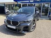 BMW X1 - sDrive18i High Executive M-Pakket / Pano / Stoelve