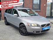 Volvo V50 - 2.5 T5 AWD Momentum / Automaat / 220pk / Zeer nette auto