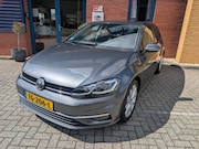 Volkswagen Golf - 1.0 TSI Highline BNS R, ADAPcruise, PDC v+a, Trekhaak, Navi
