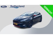 Ford Focus - 1.5 Black Edition 150pk | Navigatie | Cruisecontrole |