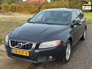 Volvo V70 - 1.6 T4 Momentum Automaat ECC Audio/CD Navigatie LMV 17" Lede