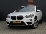 BMW X1 - xDrive20i High Executive Airco Cr-Control Panoramadak Trekha