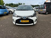 Toyota Yaris - 1.5 Hybrid Trend schadeauto