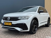 Volkswagen Tiguan - 1.4 TSI eHybrid 245pk DSG R-Line | Trekhaak | ACC | IQ-Light