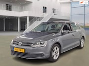 Volkswagen Jetta - 1.2 TSI Comfortline NAVI PSENSOR CRUISE TREKHAAK 2 X SLEUTEL