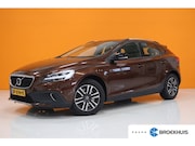 Volvo V40 Cross Country - 1.5 T3 Nordic+ Rich Java! | 1e Eigenaar! | All-Season | Trek