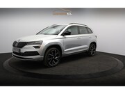 Skoda Karoq - 1.5 TSI ACT Sportline Business 1e Eig / Dealeronderh / Pano 