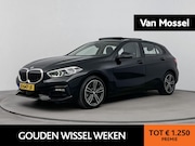 BMW 1-serie - 118i Executive Edition AUTOMAAT | PANORAMADAK | CLIMATE CONT