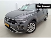 Volkswagen T-Roc - 1.0 TSI Life Business 110 PK | Navigatie | Camera | Parkeers