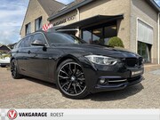 BMW 3-serie - Touring 318i Sport Line Automaat Full LED / Panoramadak / Le