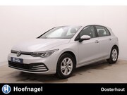 Volkswagen Golf - 1.5 eTSI Life Business | Automaat | Adaptive cruise | Stoelv