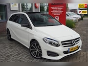 Mercedes-Benz B-klasse - 180 Ambition / Incl setje Winterwielen / Pano / Stoelverwarm