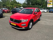 Volkswagen T-Roc - 1.0 TSI Style , navigatie , pdc voor en achter