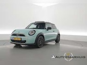 MINI Mini - 3-Deurs 1.5 Favoured L | Pano | HUD | Harman Kardo