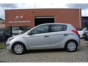 Hyundai i20 - 1.2i Business Edition airco nieuwe apk inruil mogelijk nap