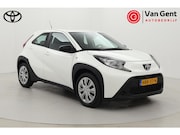 Toyota Aygo X - 1.0 VVT-i MT Play | Apple Carplay / Android Auto | Adaptive 