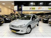 Peugeot 206 - 1.4 Air-line 3